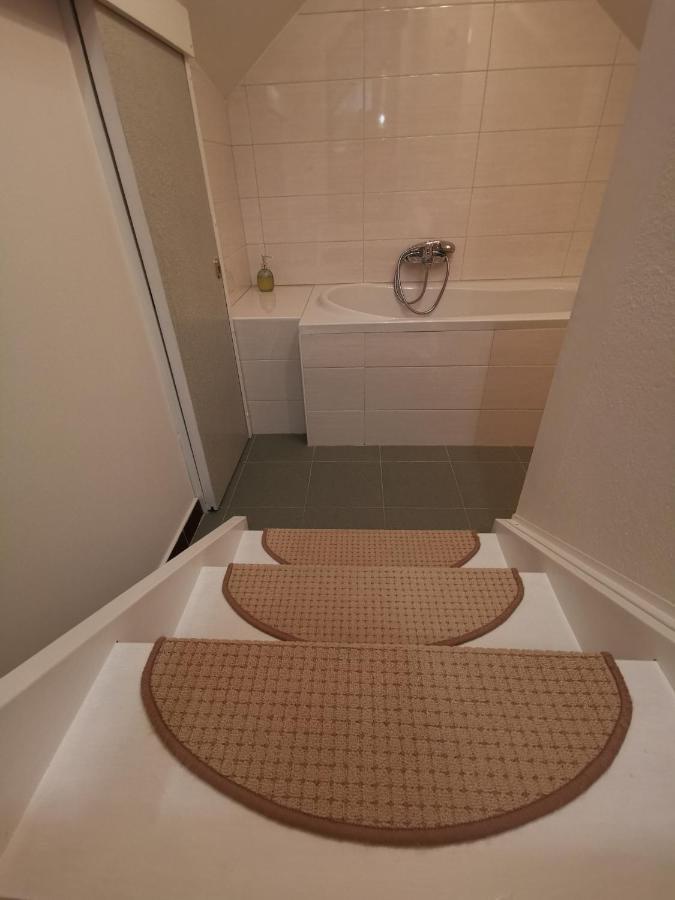 Apartmaji Mak Jesenice Kültér fotó