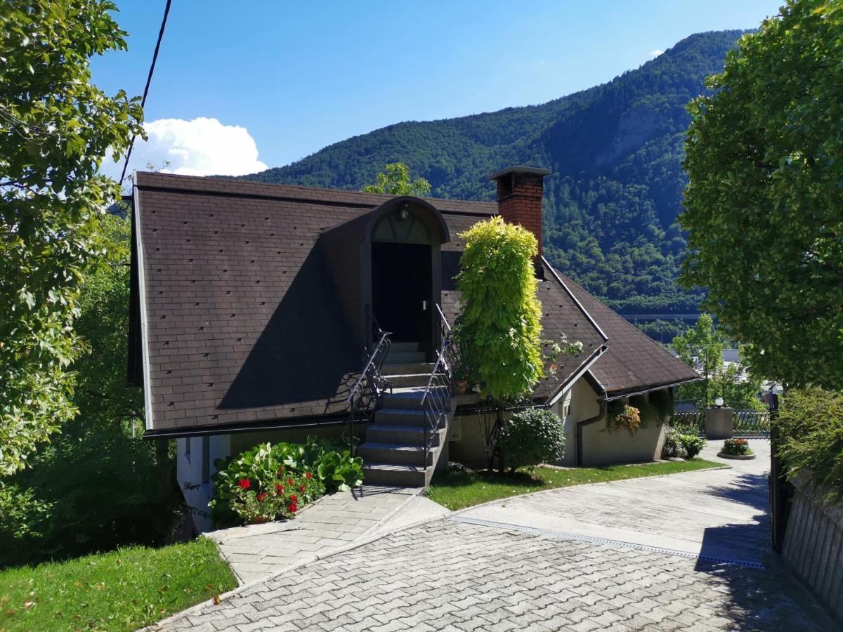Apartmaji Mak Jesenice Kültér fotó