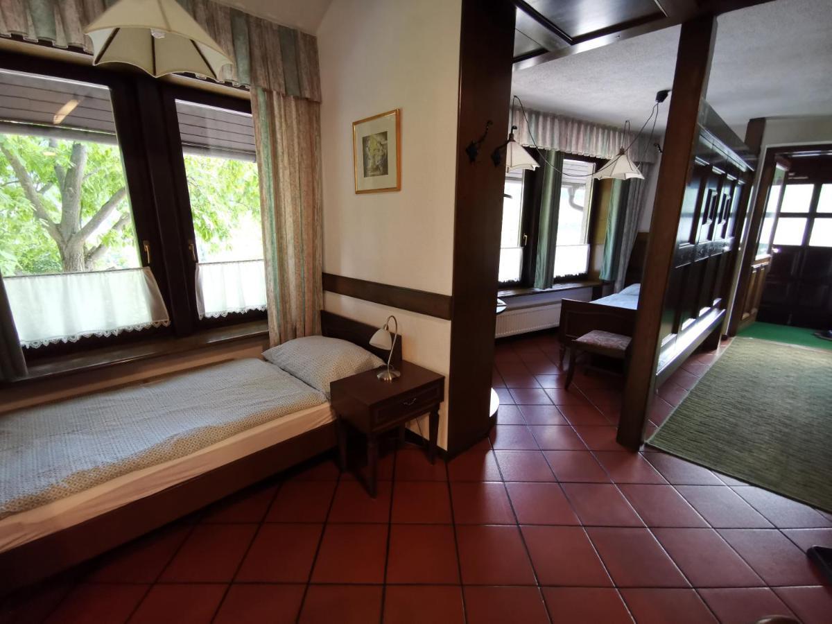 Apartmaji Mak Jesenice Kültér fotó